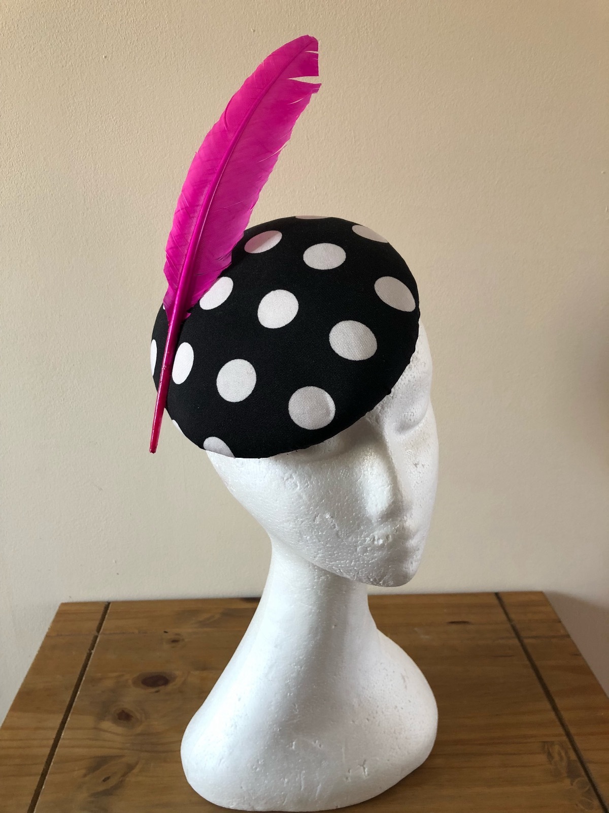 Black and white pillbox hot sale hat