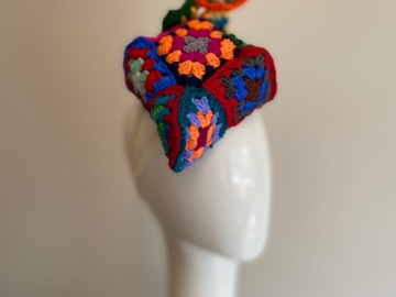 For Sale: Multicoloured crochet percher with brooch