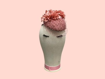 For Sale: Dusty Pink Fascinator